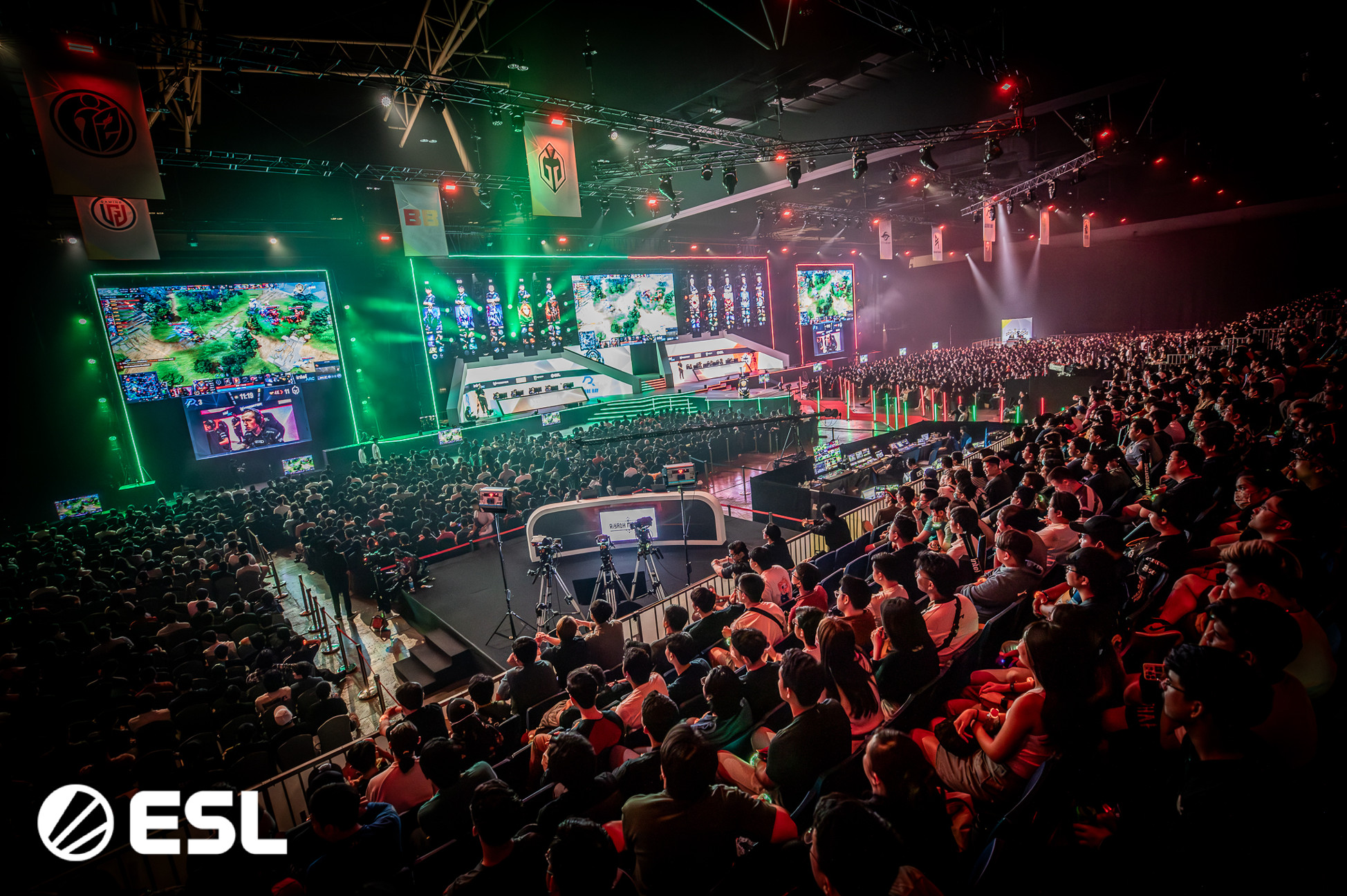 Dota2 TI5总决赛战歌起！全球千万玩家共同见证神盾归属！